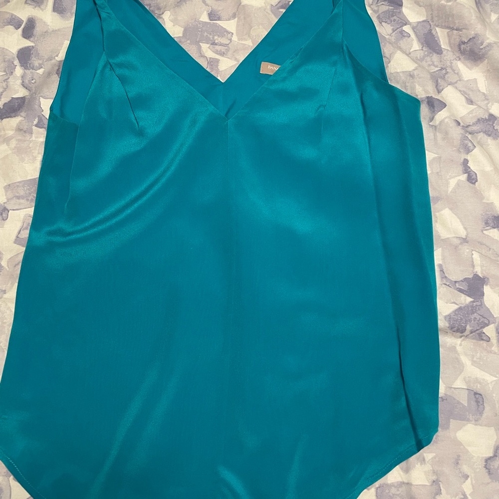 Banana Republic silk top